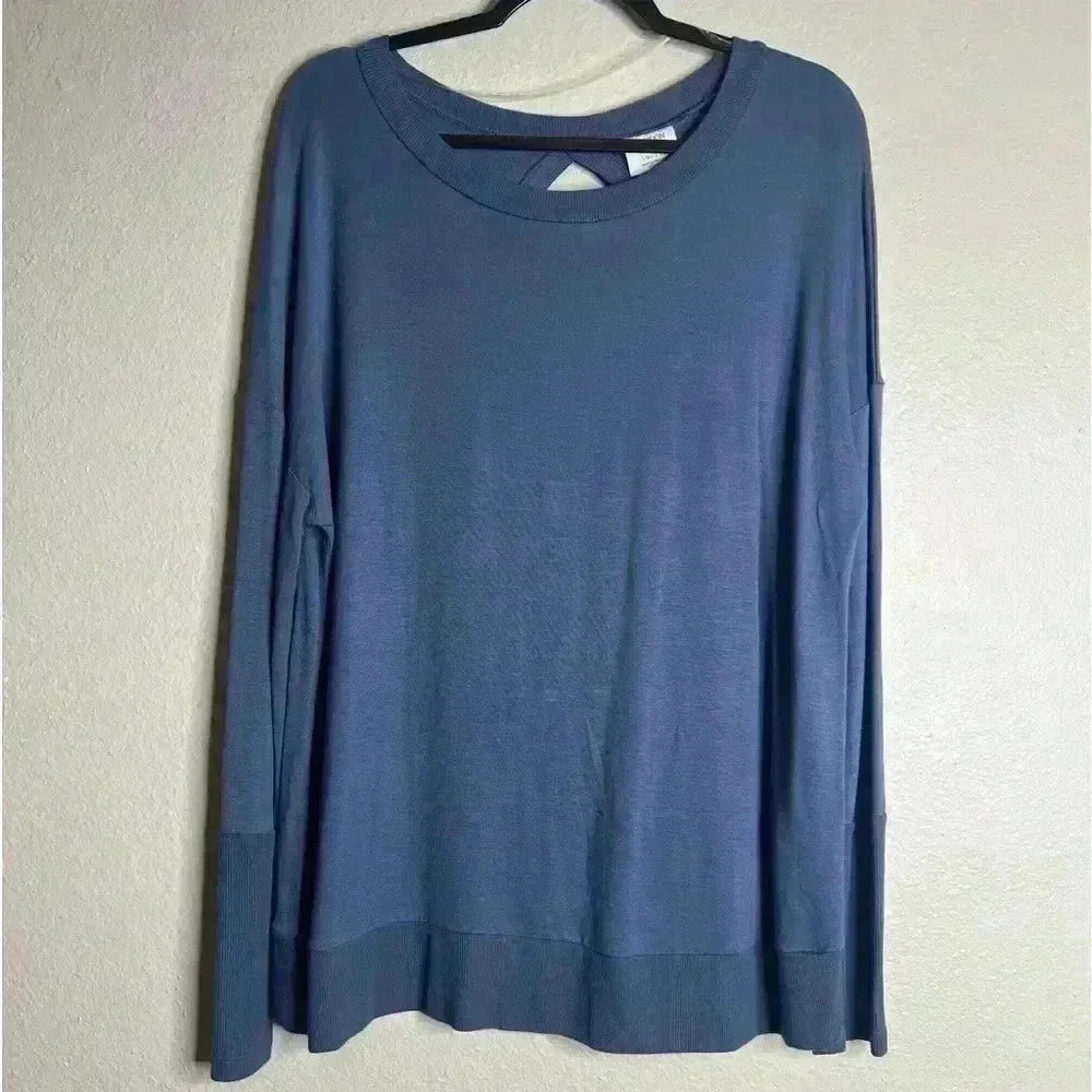 Danskin Women's Boatneck Long Sleeve Stretch Knit Top Cut Out In Back Size 12-14